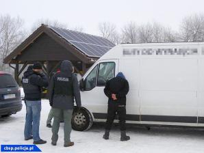 56 osób zatrzymanych, 45 aresztowanych, 228 zarzutów - to efekt współpracy CBŚP i Policji z Niemiec