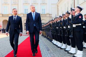 [VIDEO] Prezydenci Polski i Litwy o współpracy na rzecz bezpieczeństwa