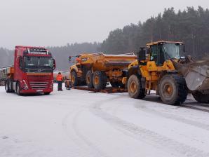 [VIDEO] Właściciel pojazdów dziękuje Krzysztofowi Rutkowskiemu za skuteczną pomoc w odzyskaniu wozideł wartych 4 miliony. Ostatnia sztuka wróciła dzisiaj do właściciela! 