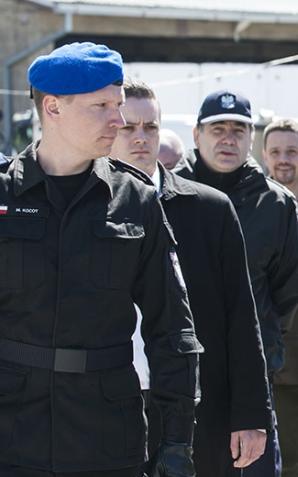 Premier Ewa Kopacz u polskich żołnierzy i policjantów w Kosowie