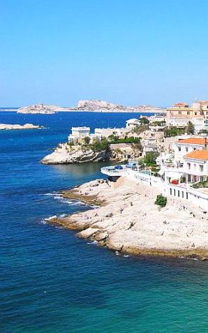 Francja zaprasza turystów do... Francji!