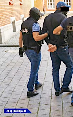 [VIDEO] Pieniądze w pralce - rozbita grupa, której członkowie są podejrzani m.in. O zbrodnię VAT-owską