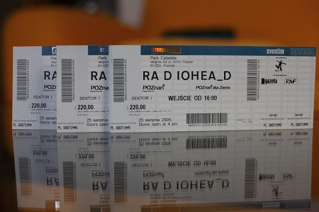 70 proc. biletów na wydarzenia muzyczne, kulturalne i sportowe jest kupowanych online. Co piąty przez urządzenie mobilne