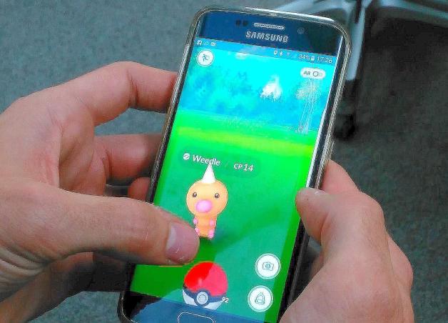 Szaleństwo Pokemon Go dotarło do Polski. Internet rozpalają dyskusje