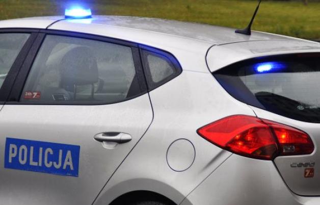 Tajemnicza śmierć w Zduńskiej Woli. W mieszkaniu odkryto zwłoki mężczyzny i kobiety! 