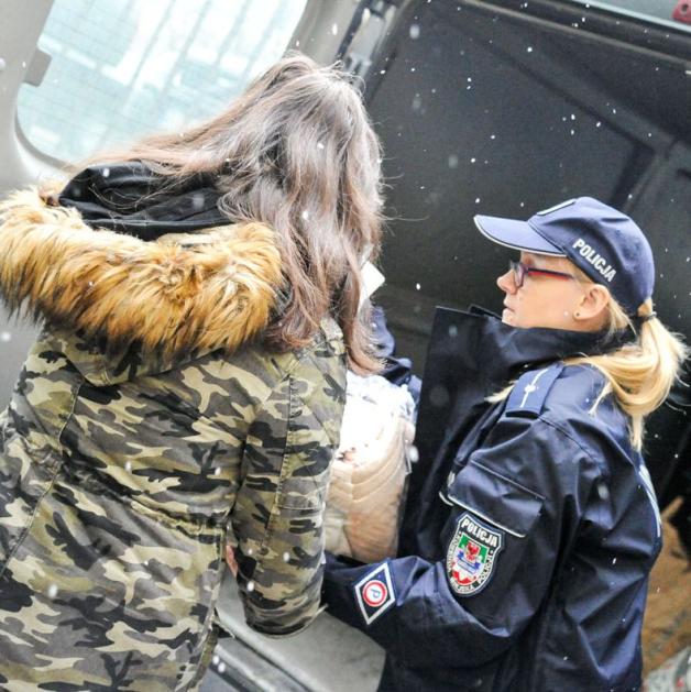 Z sercem do potrzebujących. Policjanci zorganizowali zbiórkę odzieży