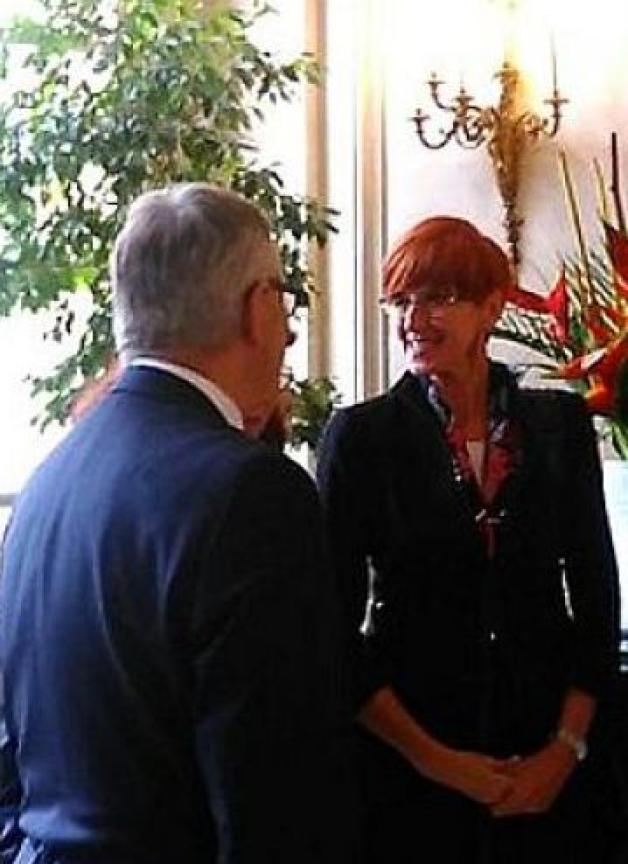 Minister Elżbieta Rafalska we Francji w związku z rewizją dyrektywy ws. delegowania pracowników