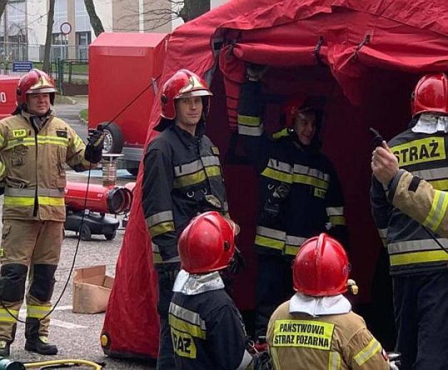 Cztery nowe przypadki zakażenia koronawirusem w Polsce! Pacjenci przebywają w Szczecinie, Ostródzie i Wrocławiu 
